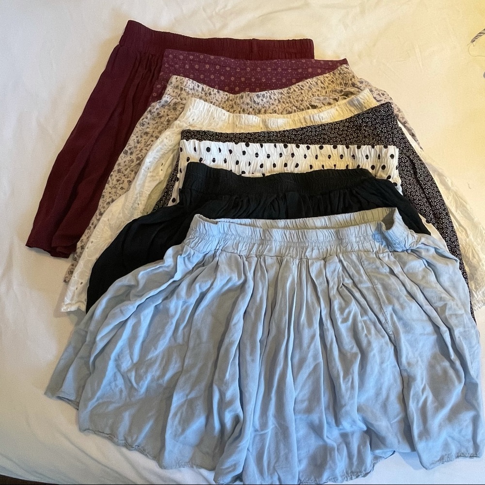 bundle of 8 flowy skirts